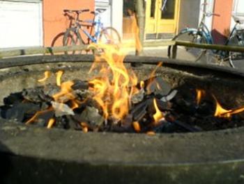 Grillen mit Feuer